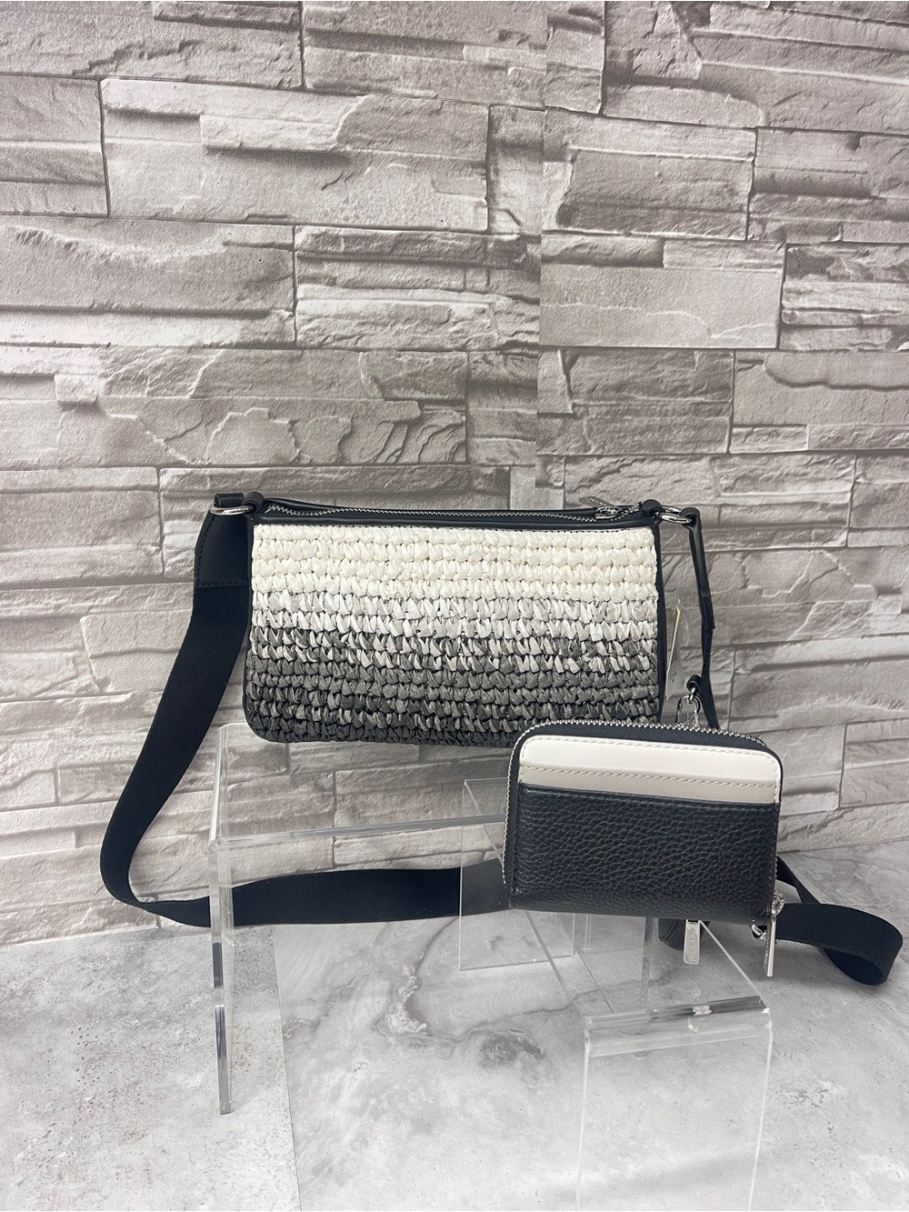 Michael Kors Straw Tech Crossbody Bag Black White Gray Ombré & Matching Wallet - Picture 3 of 12